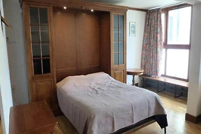 Pelevos G neun Residenz