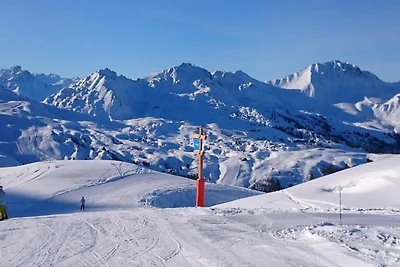 Ruhiges Chalet in Plagne 1800 mit Terrasse