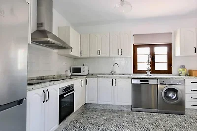 Wohnung in Peñaflor mit charmantem Patio