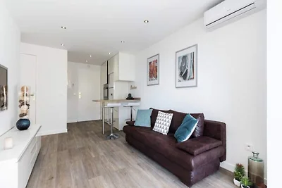 Apartment in Cannes mit Meerblick und Pool