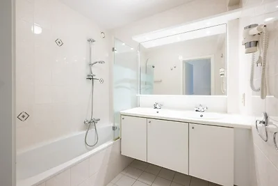 Küstenwohnung in der Nähe von Pier, Casino
