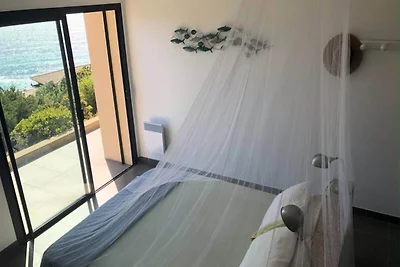 Villa in Tizzano mit Meerblick