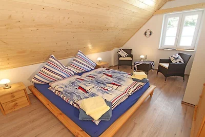 Ferienhaus in Altefähr mit Schwimmbecken