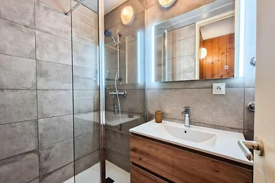 Renovierte Wohnung · Zwischen Pisten und Gesc...