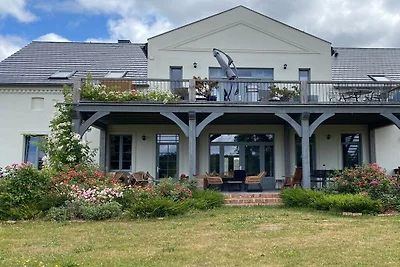 Erbschulzenhof (Müritz) 6 os.