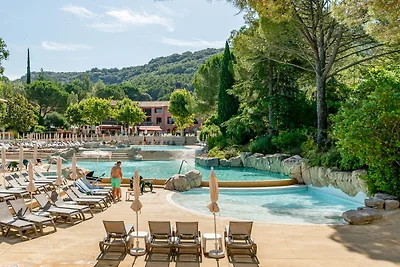Casa nell'Ardèche con spaziosa terrazza per 8...
