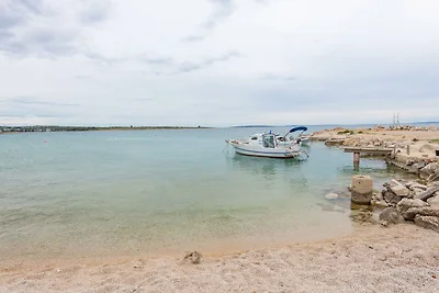 Appartamento a Novalja vicino alla spiaggia d...