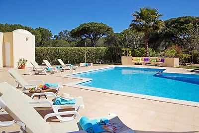 Villa per 8 persone ad Almancil