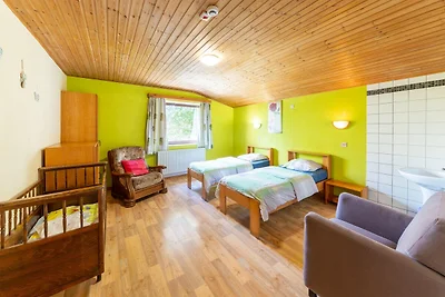 Ferienhaus in Montleban mit Sauna