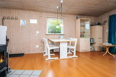 6 Personen Ferienhaus in Knebel-By Traum