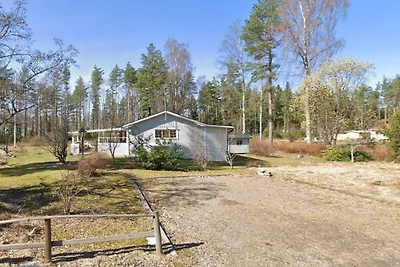 4 Sterne Ferienhaus in Kristinehamn-By Traum