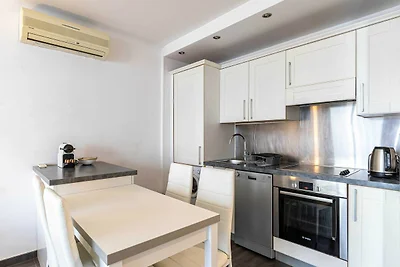 Prachtig appartement met balkon - Centrum Can...