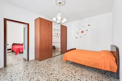 Confortevole casa vacanze con giardino