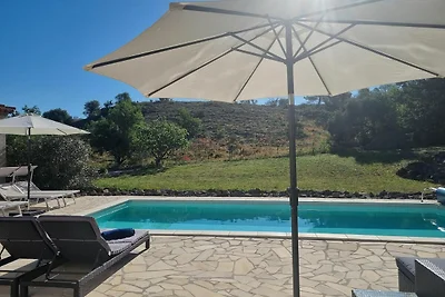 Villa con piscina privata riscaldata