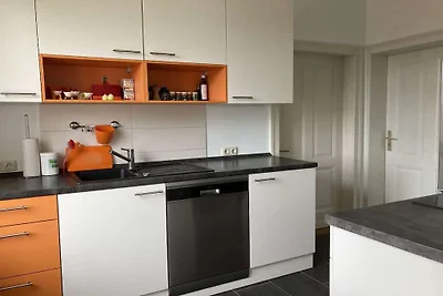 Vakantieappartement in het gele huis