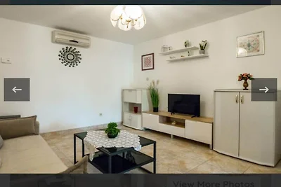 Villa Apartments Babaja - Studio Apartment wi...