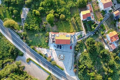 Splendida villa a Komolac con balcone