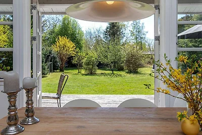 8 Personen Ferienhaus in Væggerløse