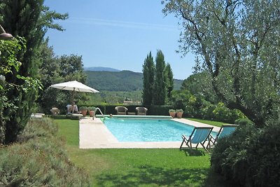 Villa mit Swimmingpool in Vaison-la-Romaine