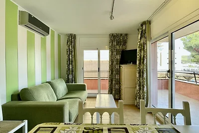 Appartement Salles Beach voor vijf personen