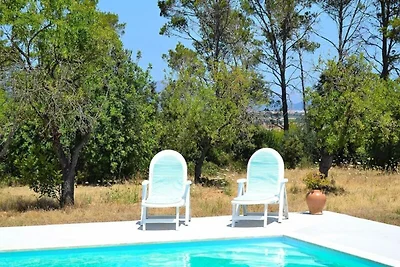 Haus in Llubá mit Pool und Terrasse