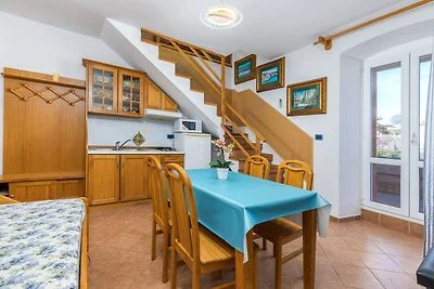 Apartment mit Meerblick und Terrasse