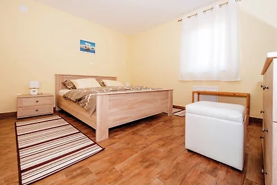 Geräumiges Ferienhaus mit großer Terrasse, 2 ...