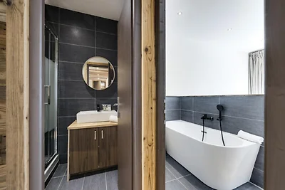 3-Zimmer-Wohnung + Hütte 52m² - 4Erw. 3Kinder