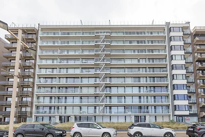 Appartement im 8. Stock mit Terrasse