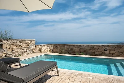 Studio am Wasser in Maroulas