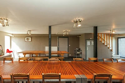 Luxuriöses Ferienhaus mit Sauna in Ouffet