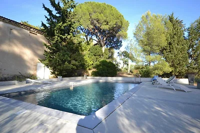 Wohnung mit Pool im Herzen der Weinberge