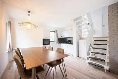 Geräumiges Ferienhaus im Ferienort Hambachtal