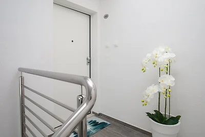 Apartments Dva Galeba - Comfort One Bedroom A...