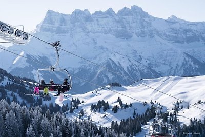 Appartement in Chatel met hot tub