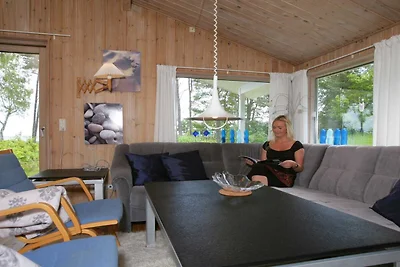 8 Personen Ferienhaus in Nexø-By Traum
