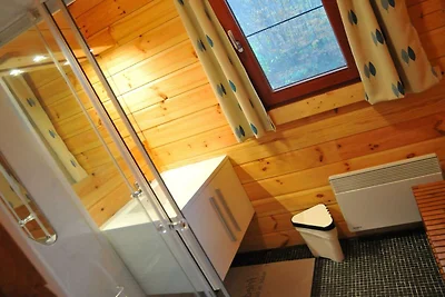 Chalet moderno con stufa situato nella...