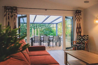 Slagharen Premium-Sauna-Lodge für 8 Personen