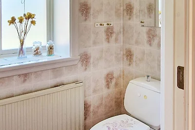 4 Personen Ferienhaus in LJUSDAL-By Traum