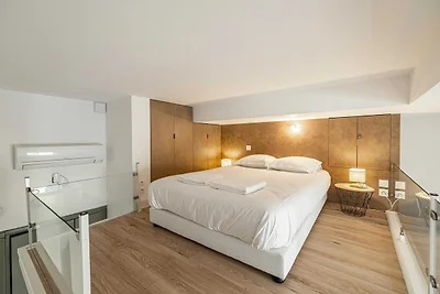 A/C Mezzanine Apt 1BR/2P - Place Garibaldi