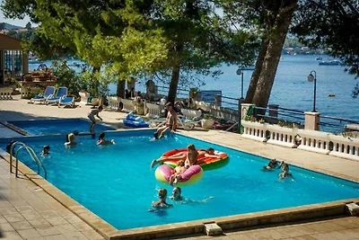 Lumbarda Resort Apartments - Standard One-Bed...