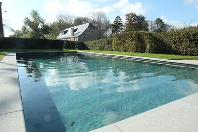 Boutique-Ferienhaus in Gesves mit...