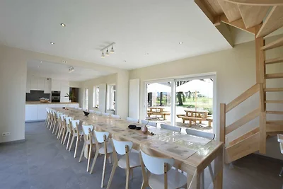 Herrenhaus in Roesbrugge mit Garten