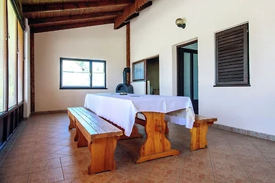Cottage a Lovinac per 6 persone