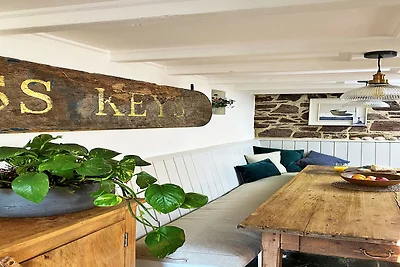 Cottage in Kingsand bij Kingsand Beach