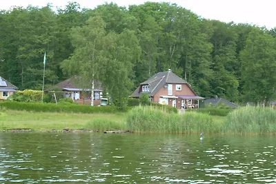 Ferienhaus in Ulsnis mit Schwimmbecken