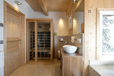 Üppiges Chalet mit Whirlpool