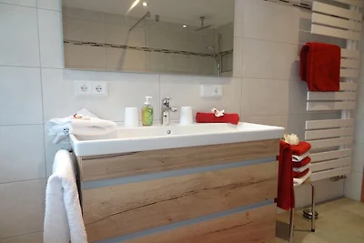 Ferienwohnung mit 2 Schlafzimmer