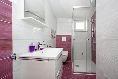 Apartments Ribarević - Three Bedroom Apartmen...