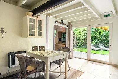 Hübsches Ferienhaus in Brügge mit Garten